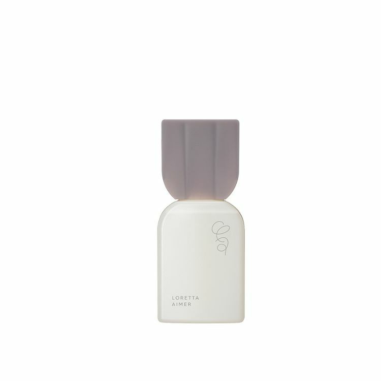 Loretta Aimer styling oil